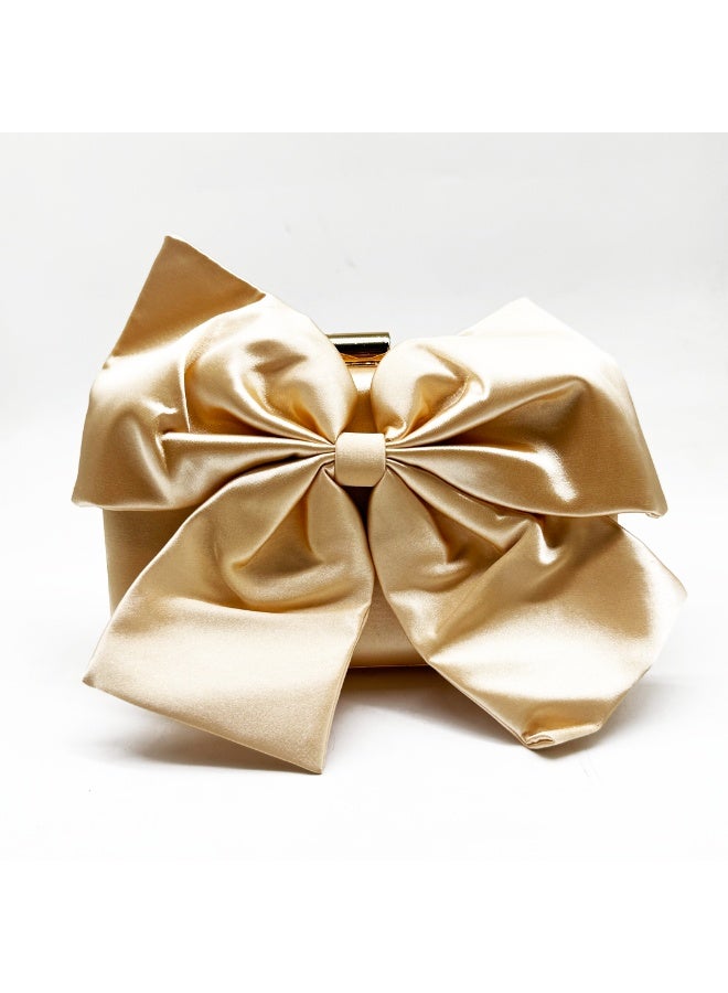 She satin bow Clutch - Image 1